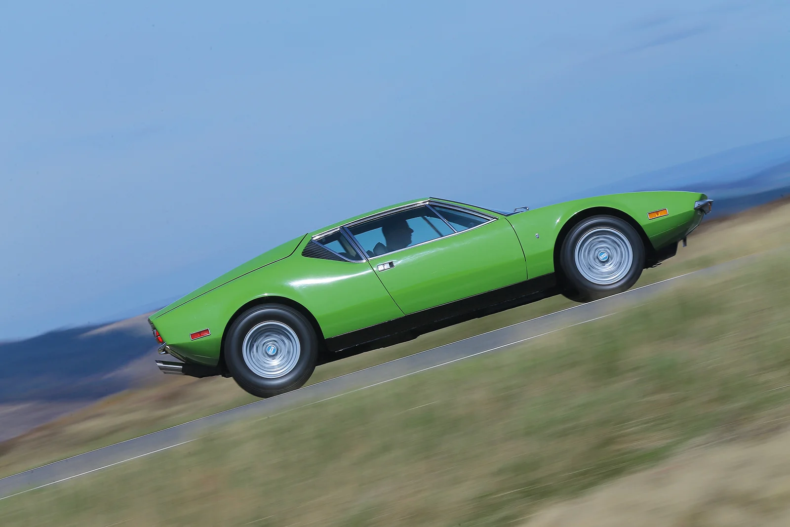 SOLD Fully Restored 1972 De Tomaso Pantera — three point four